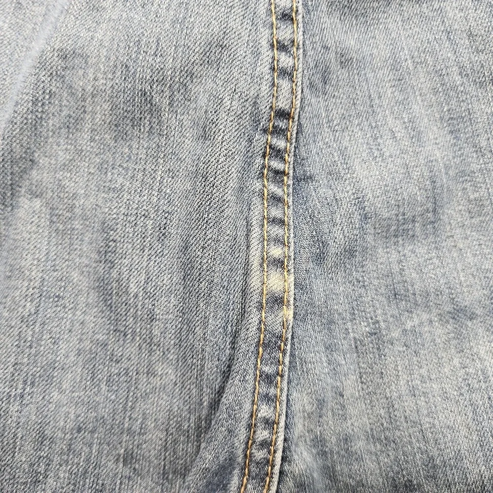 Levis 559 Relaxed Straight Jeans Mens 50x31 Blue Medium Wash Trucker Damaged